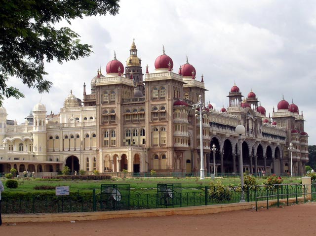 Heritage Karnataka  Tour Package  3Nights/4Days (Fixed Departure May 02nd -05th  2015)